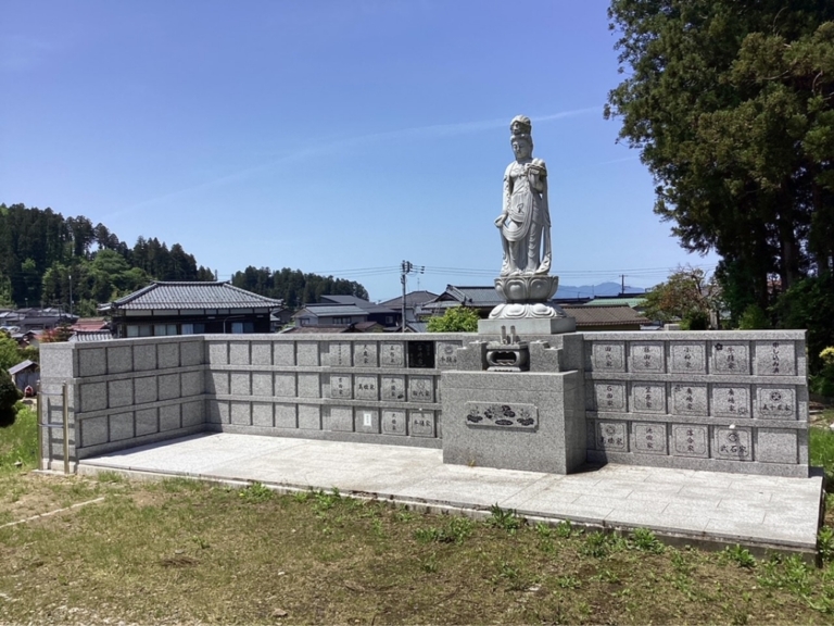 法音寺永代供養墓の外観