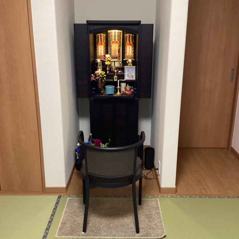 お客様に納品した仏壇・墓石の写真